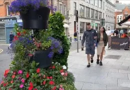 Треш-пранки и скримеры: самые смешные розыгрыши и угарные видео 2025 года | Топ-юмор и развлечения